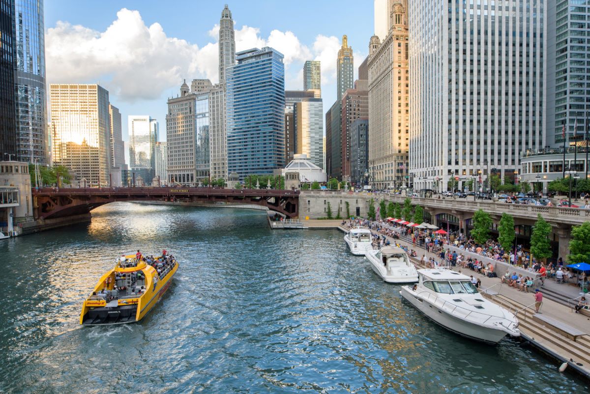 Chicago River: Od industrijske kanalizacije do urbane tekuće ekološke oaze