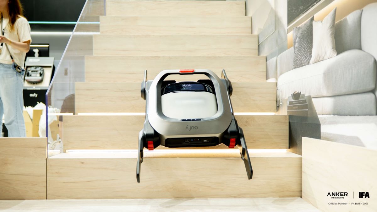 Robotski usisivač koji se penje uz stepenice