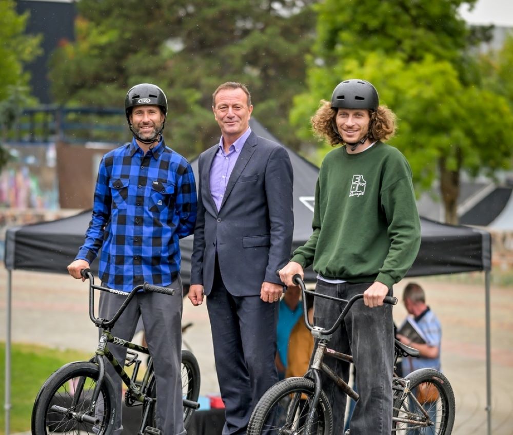 Otvoren pumptrack poligon u Parku mladih u Varaždinu