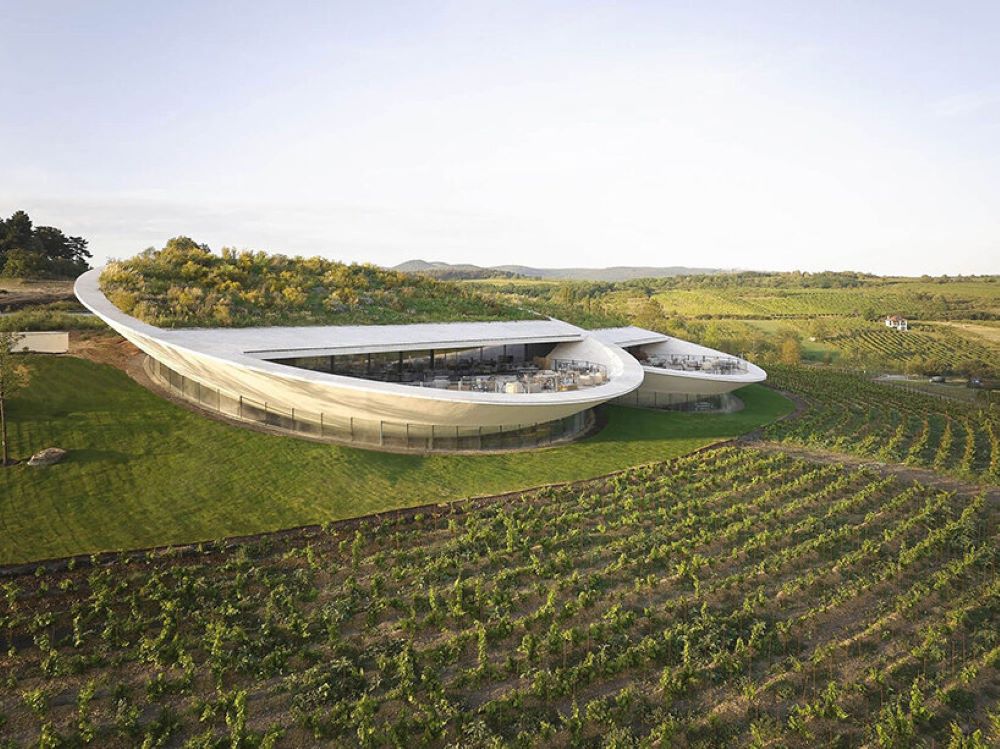 Futuristička vinarija u Mađarskoj