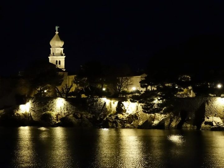 Krk postaje prvi grad u Hrvatskoj s intuitivnom javnom rasvjetom