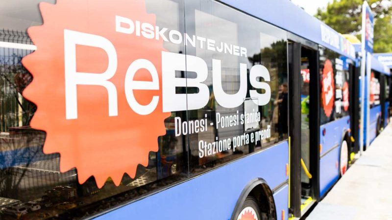 U Puli je otvoren ReBus – novi prostor za odlaganje i razmjenu korisnih predmeta