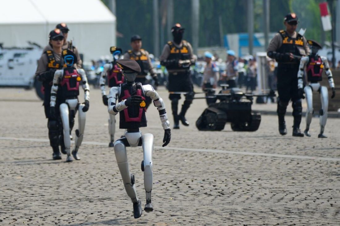 Granada se priprema za doček svog prvog robotskog policajca