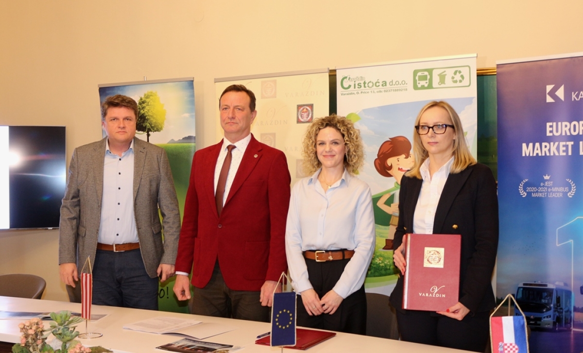 Buseki stižu u Varaždin