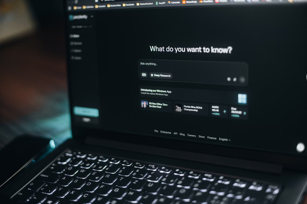 OpenAI započinje s uvođenjem oglasa u ChatGPT