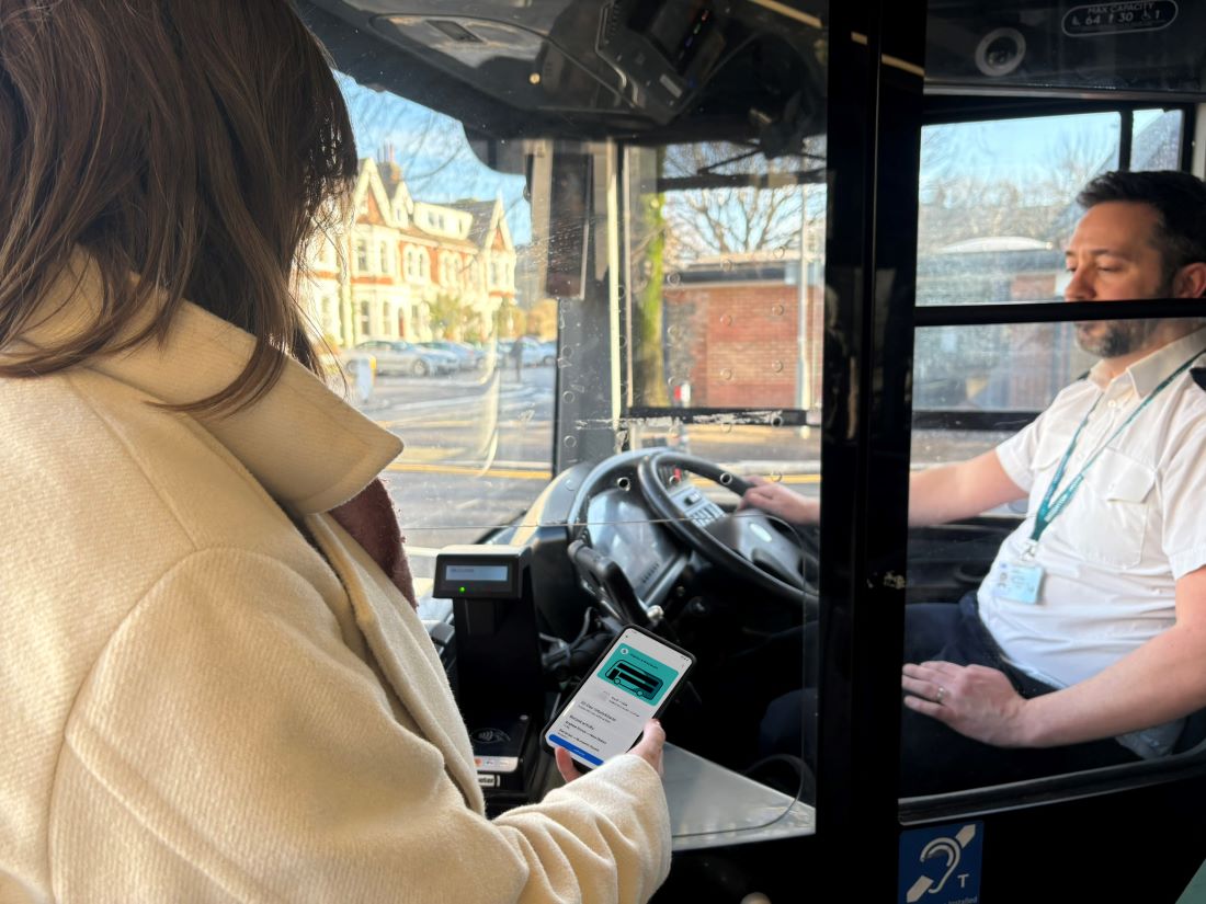 Pilot projekt u Brightonu uvodi putovanja s popustom u beskontaktni ekosustav