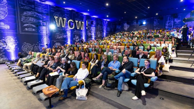 Vodič za roditelje: Kako kroz zajedničko gledanje filma pokrenuti teške razgovore s djetetom?