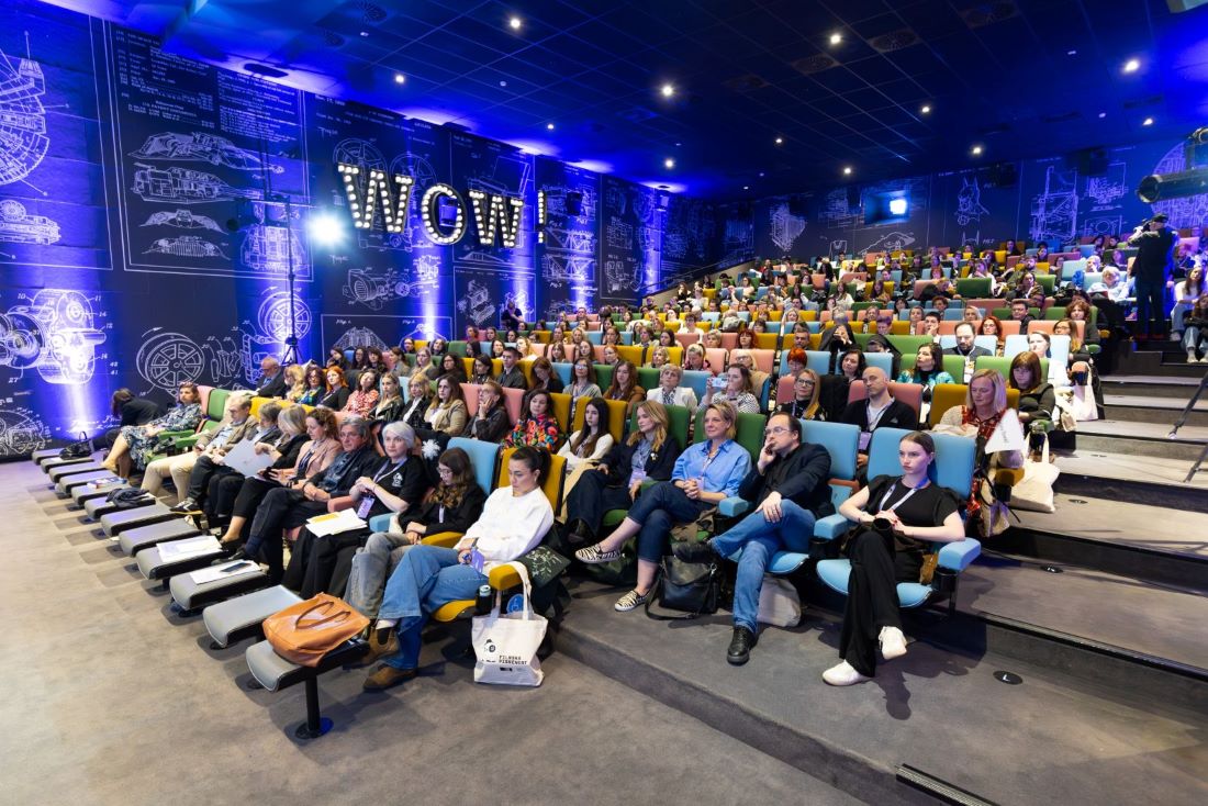 Vodič za roditelje: Kako kroz zajedničko gledanje filma pokrenuti teške razgovore s djetetom?