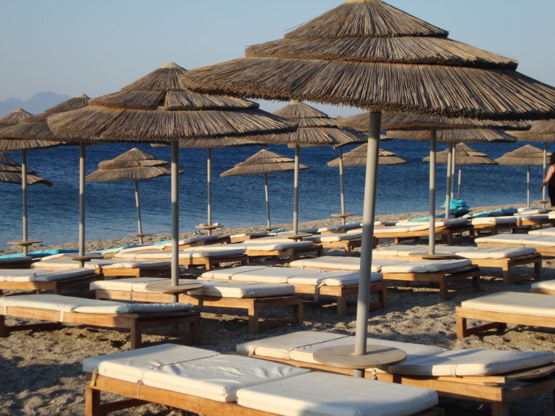 Grčka ovog ljeta zabranjuje ležaljke na više od 250 plaža