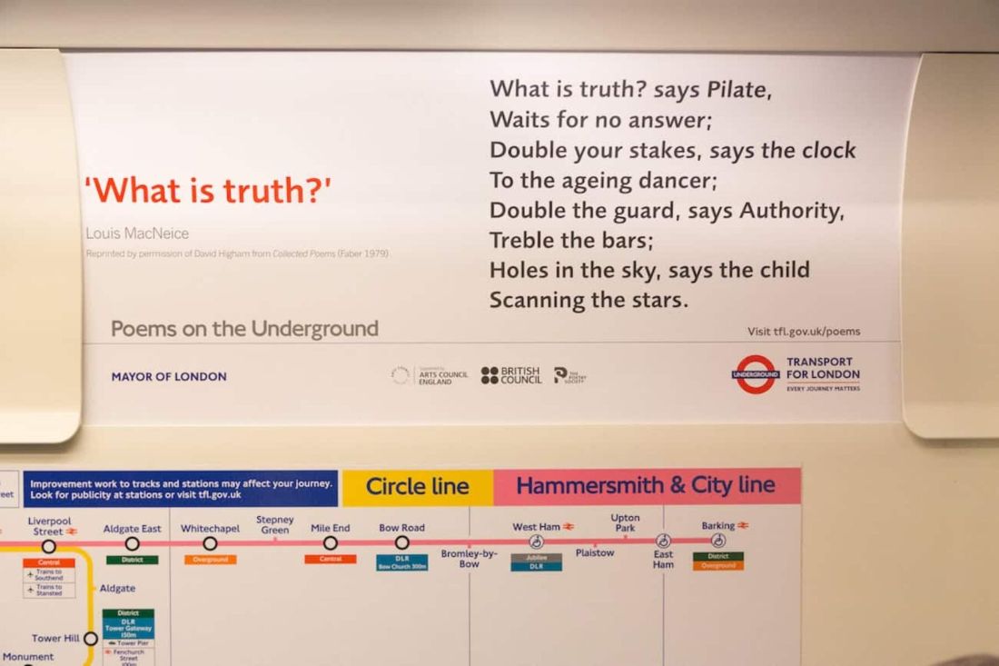 Četrdeset godina poezije u londonskoj podzemnoj željeznici