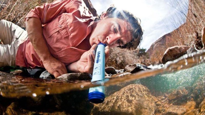 Nova ultralaka LifeStraw Slamka obećava sigurnu vodu bilo gdje — spas za planinare, putnike i krizne situacije