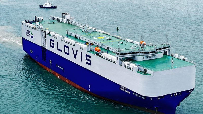 Brod koji nosi 10.800 automobila: kineska ploveća garaža pokreće novu utrku na oceanima