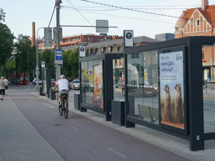 Primjer povećane sigurnosti na plutajućim autobusnim stajalištima