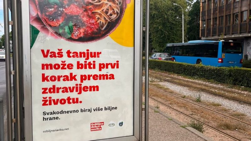 U Zagrebu osvanuli city light plakati koji pozivaju građane da jedu više biljne hrane